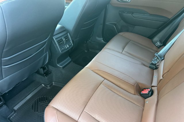 Used 2026 Subaru Outback Touring AWD/4WD image 15