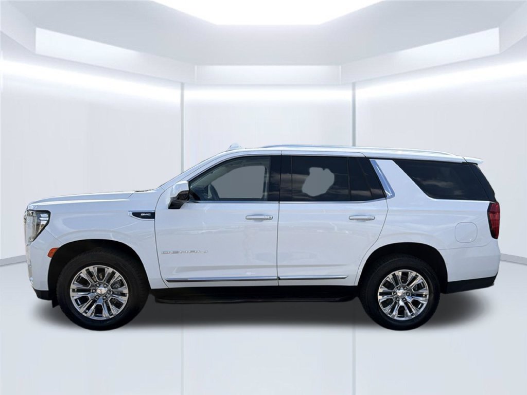 Used 2024 GMC Yukon Denali RWD image 3