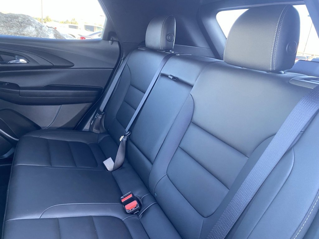 Used 2023 Chevrolet TrailBlazer ACTIV image 24