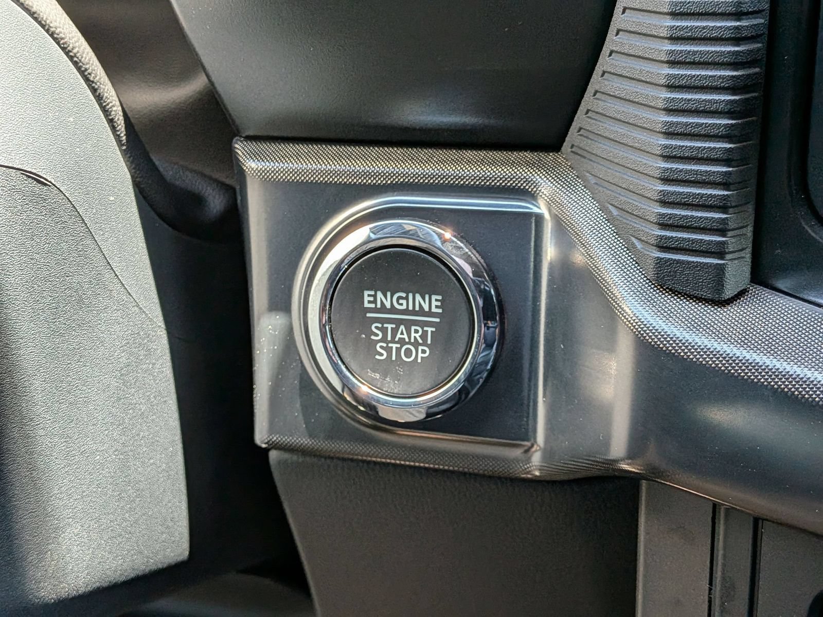 Used 2025 Ford F150 Tremor w/ Equipment Group 402A High AWD/4WD image 17