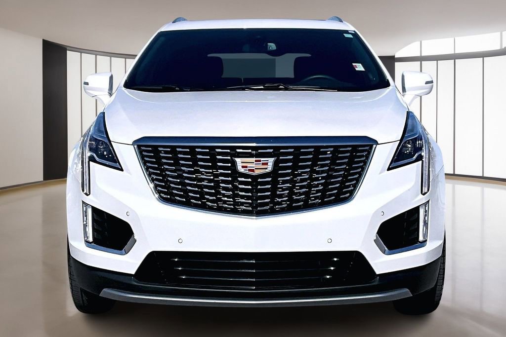 Certified 2025 Cadillac XT5 Premium Luxury image 3