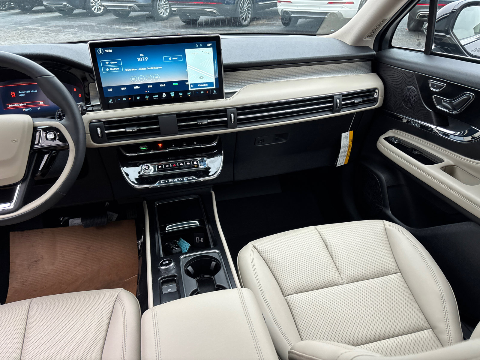 New 2026 Lincoln Corsair Premiere image 32