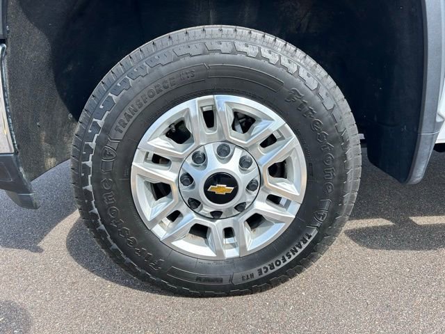 Used 2024 Chevrolet Silverado 2500 LT image 10