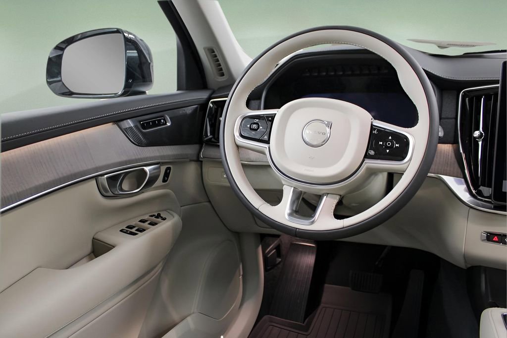 New 2026 Volvo XC90 B6 Ultra w/ Protection Package Premier image 15