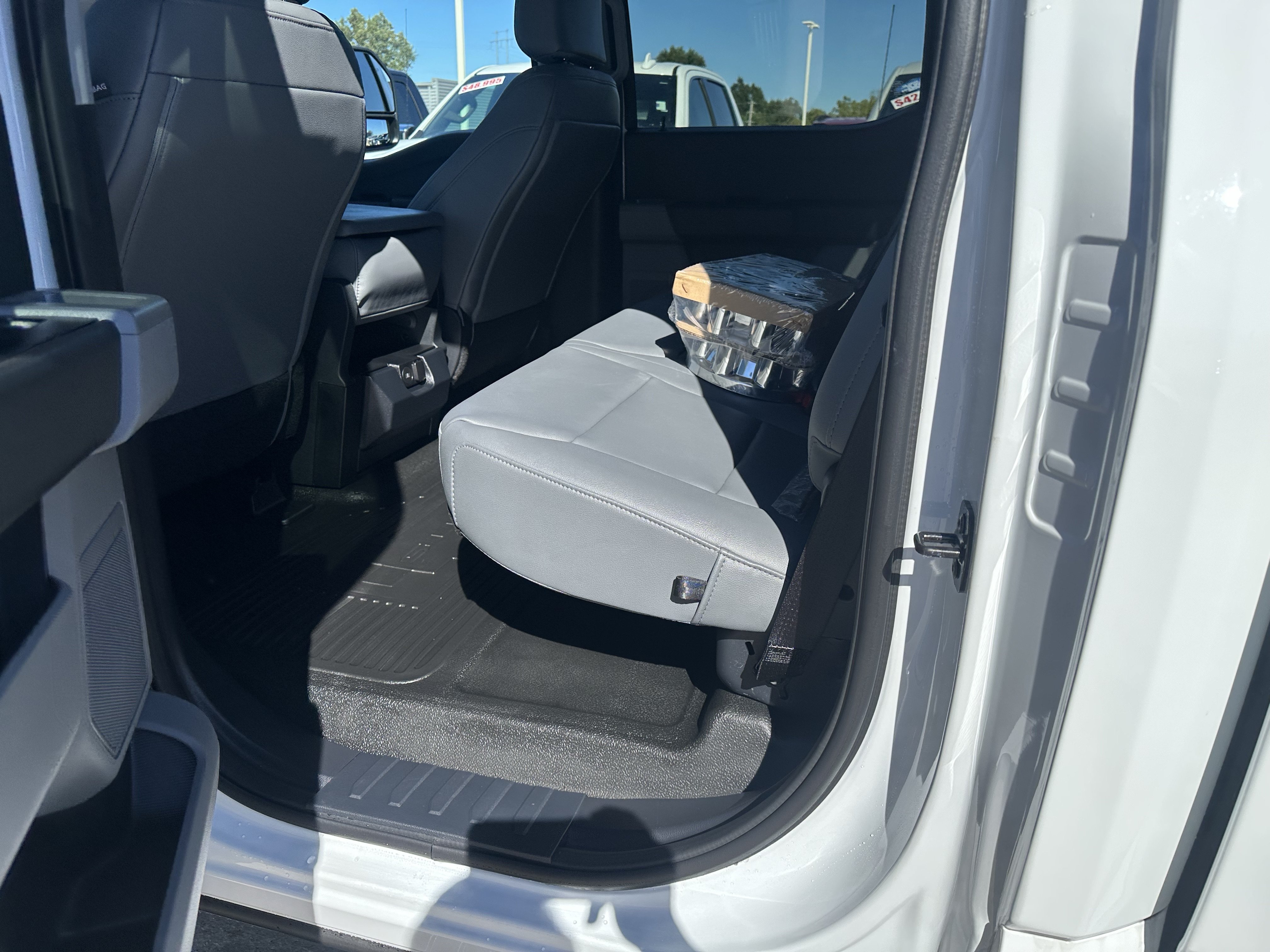 Used 2025 Ford F250 XL w/ XL Chrome Package AWD/4WD image 18