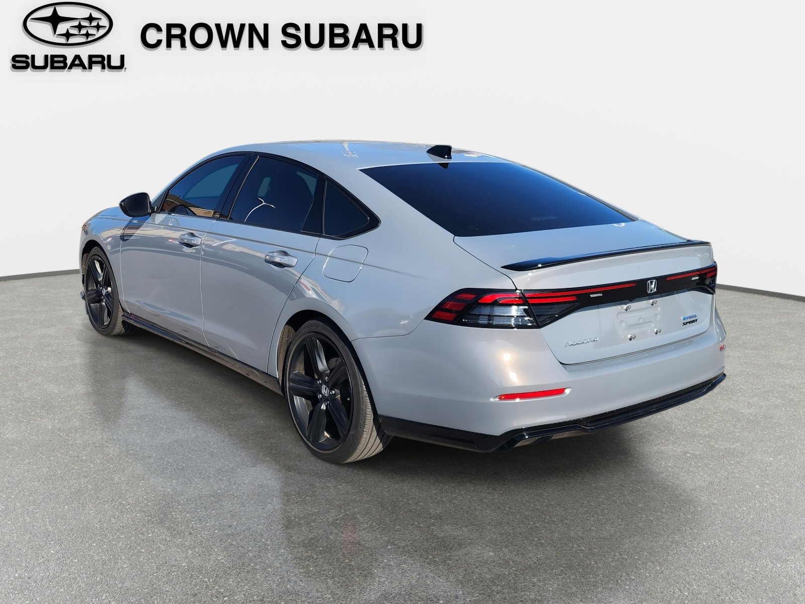 Used 2024 Honda Accord Sport image 2