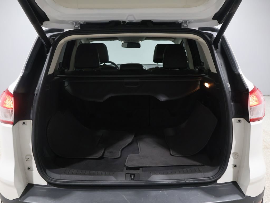 Used 2015 Ford Escape Titanium w/ Canadian Touring Package image 4