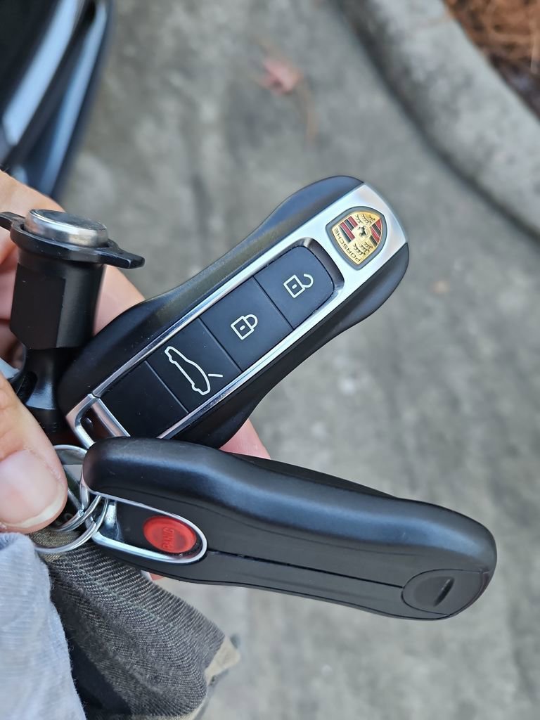 Used 2018 Porsche Panamera image 38