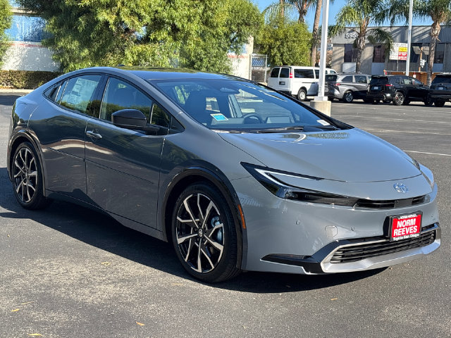 New 2027 Toyota Prius Plug-In Hybrid w/ Limited Premium Package FWD image 4