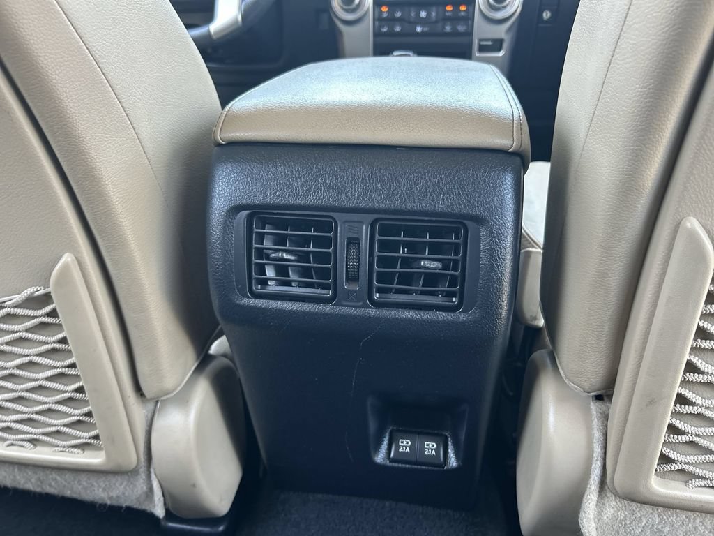Used 2022 Toyota 4Runner Limited AWD/4WD image 22