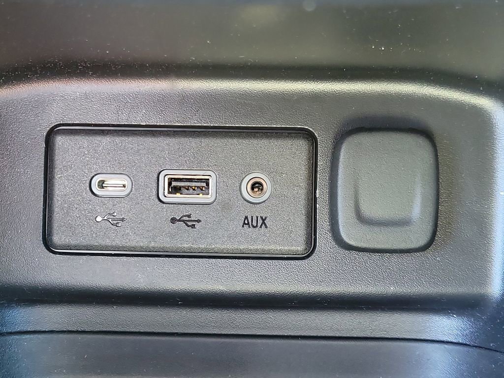 Used 2022 Chevrolet Equinox LT FWD image 28