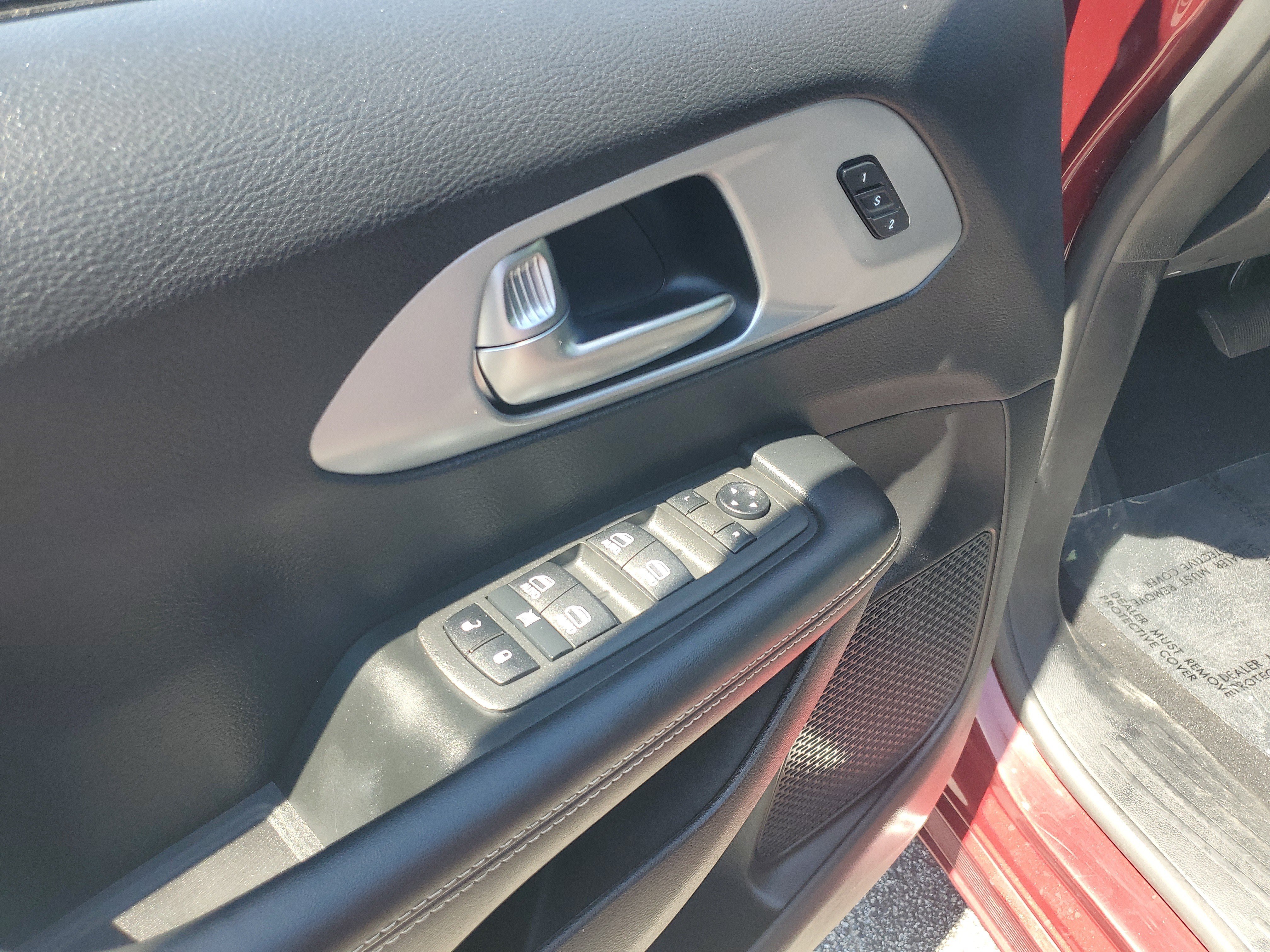 Used 2021 Chrysler Pacifica Touring-L w/ Uconnect Theater Family Group AWD/4WD image 24