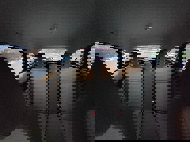 Used 2013 Ford Focus SE w/ SE Winter Pkg image 16