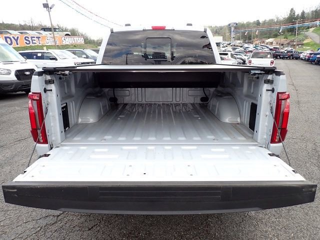 Used 2025 Ford F150 Lariat w/ Equipment Group 501A Mid image 9