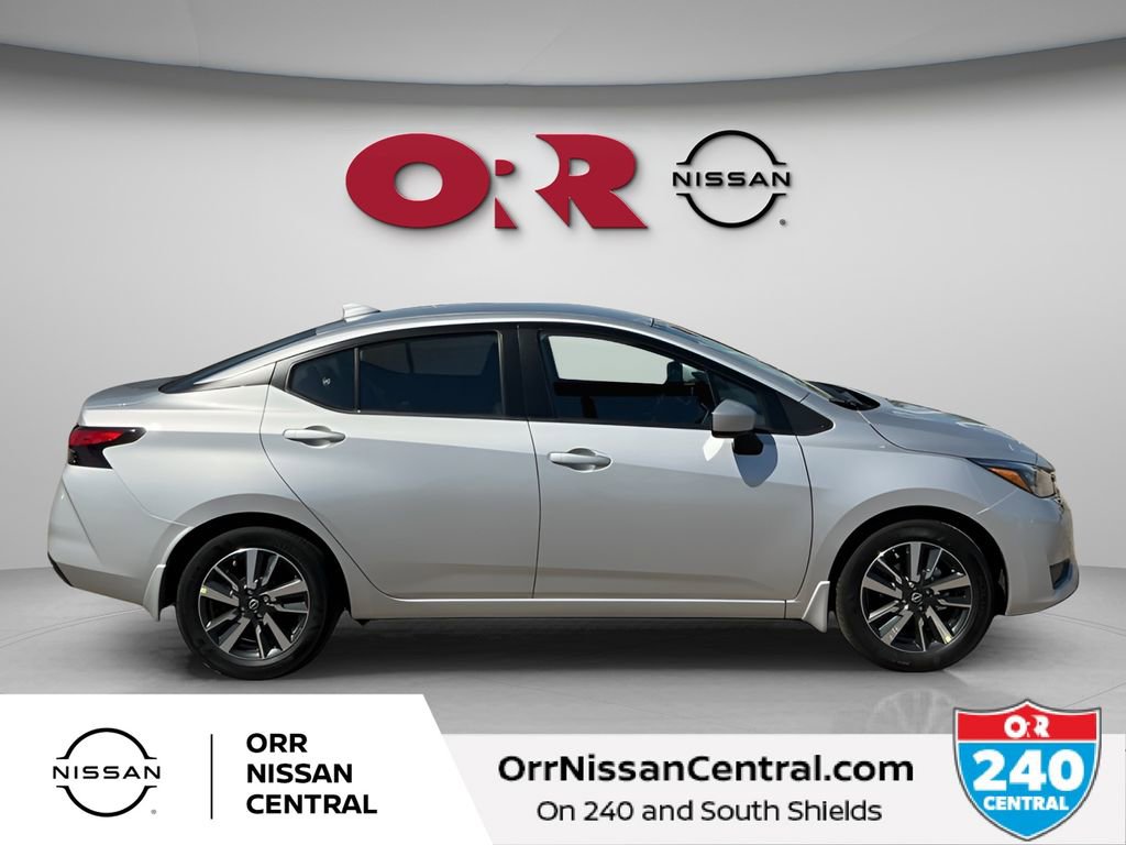 New 2025 Nissan Versa SV w/ Trunk Package image 4