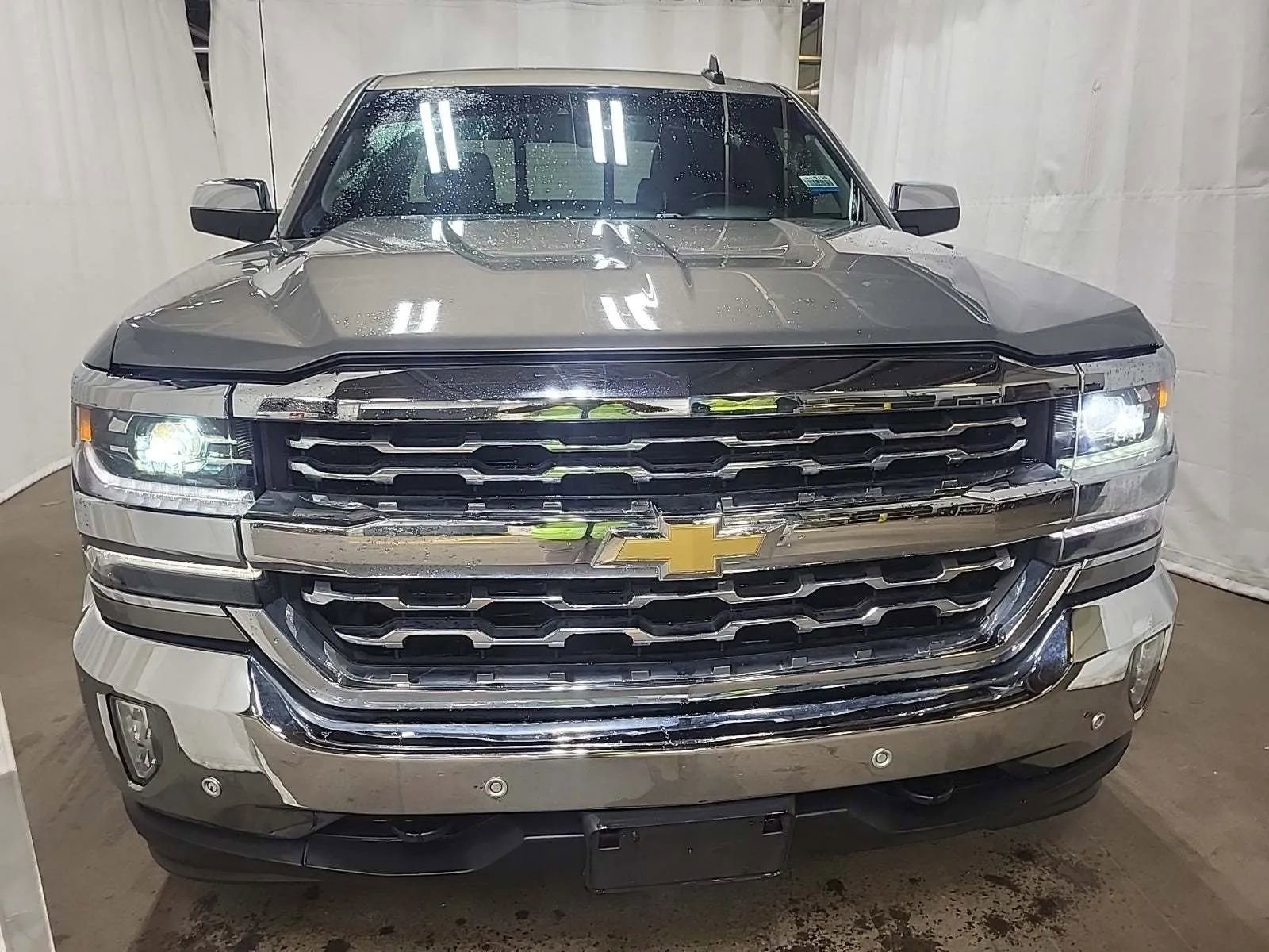 Used 2017 Chevrolet Silverado 1500 LTZ image 6