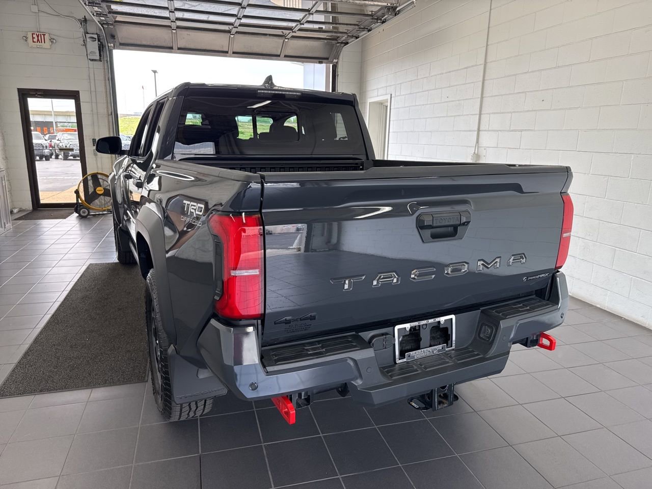 Certified 2025 Toyota Tacoma TRD Off-Road w/ TRD Off Road Upgrade Package image 6