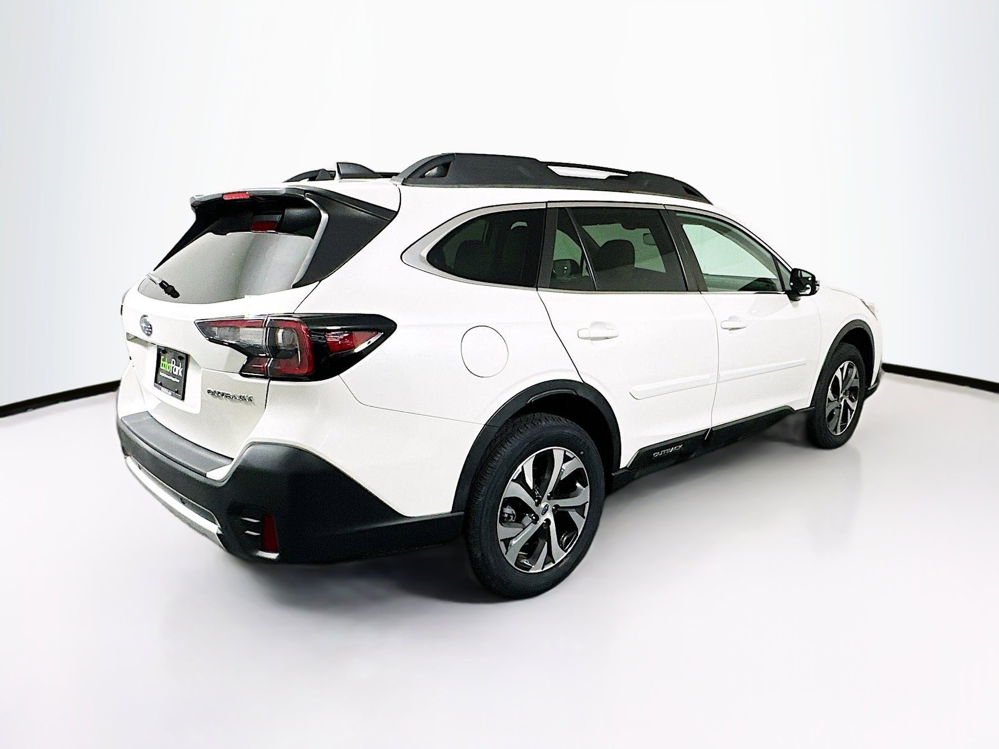 Used 2022 Subaru Outback Limited AWD/4WD image 9