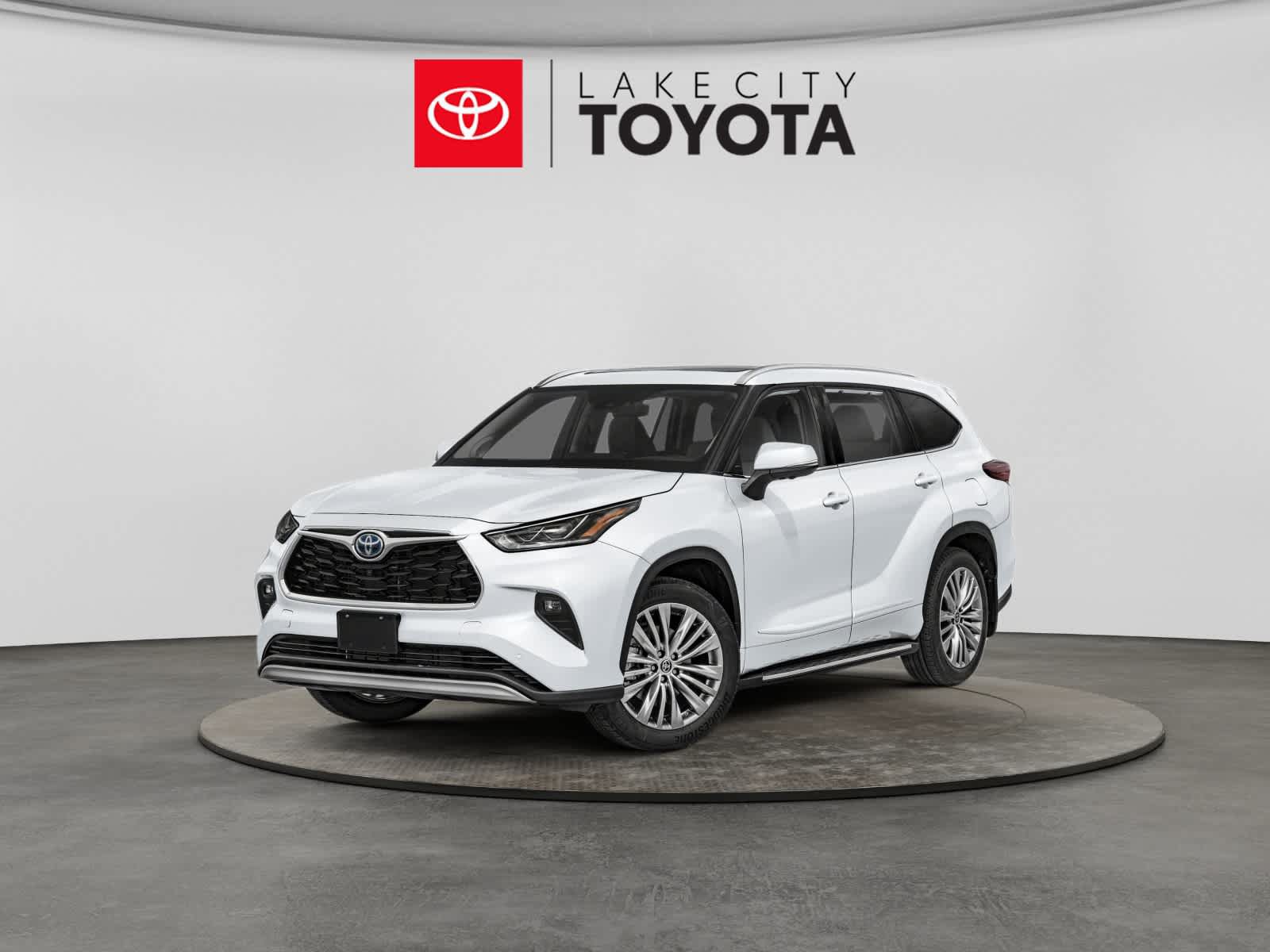 Used 2026 Toyota Highlander Platinum
