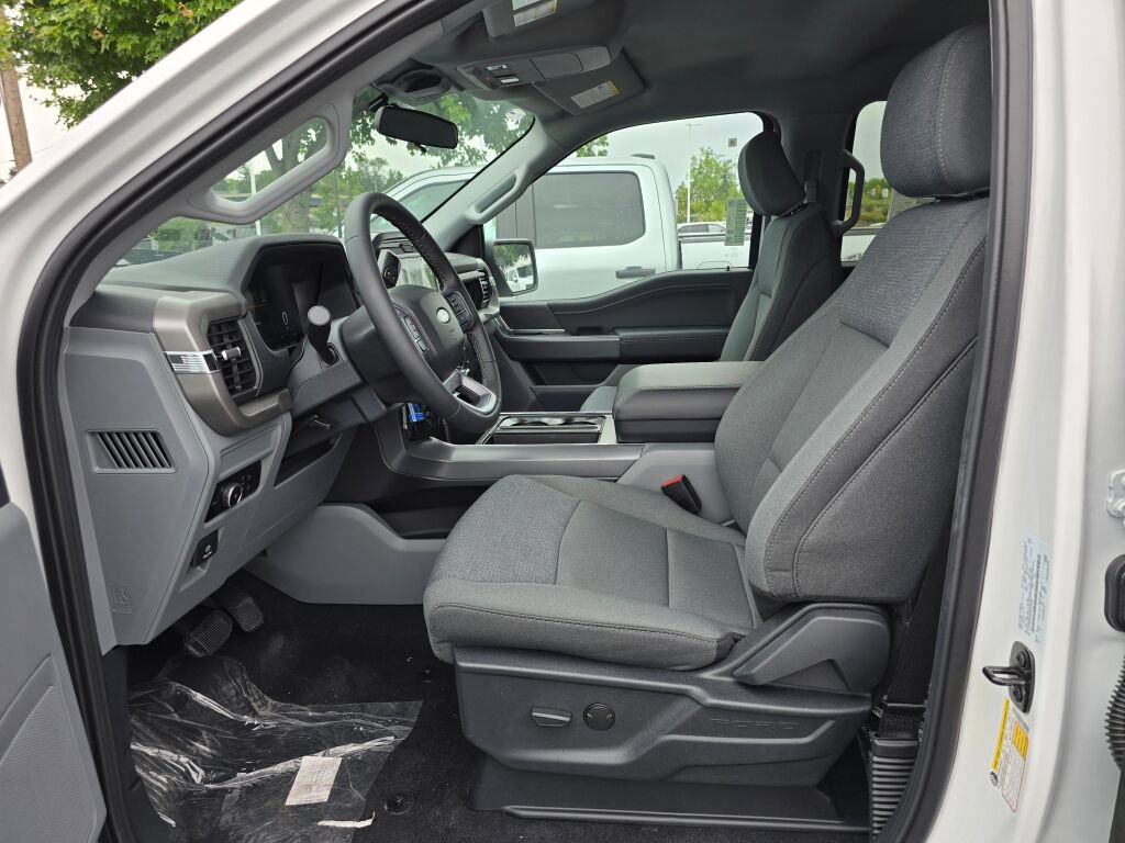 New 2026 Ford F150 XLT w/ Equipment Group 301A Standard AWD/4WD image 18