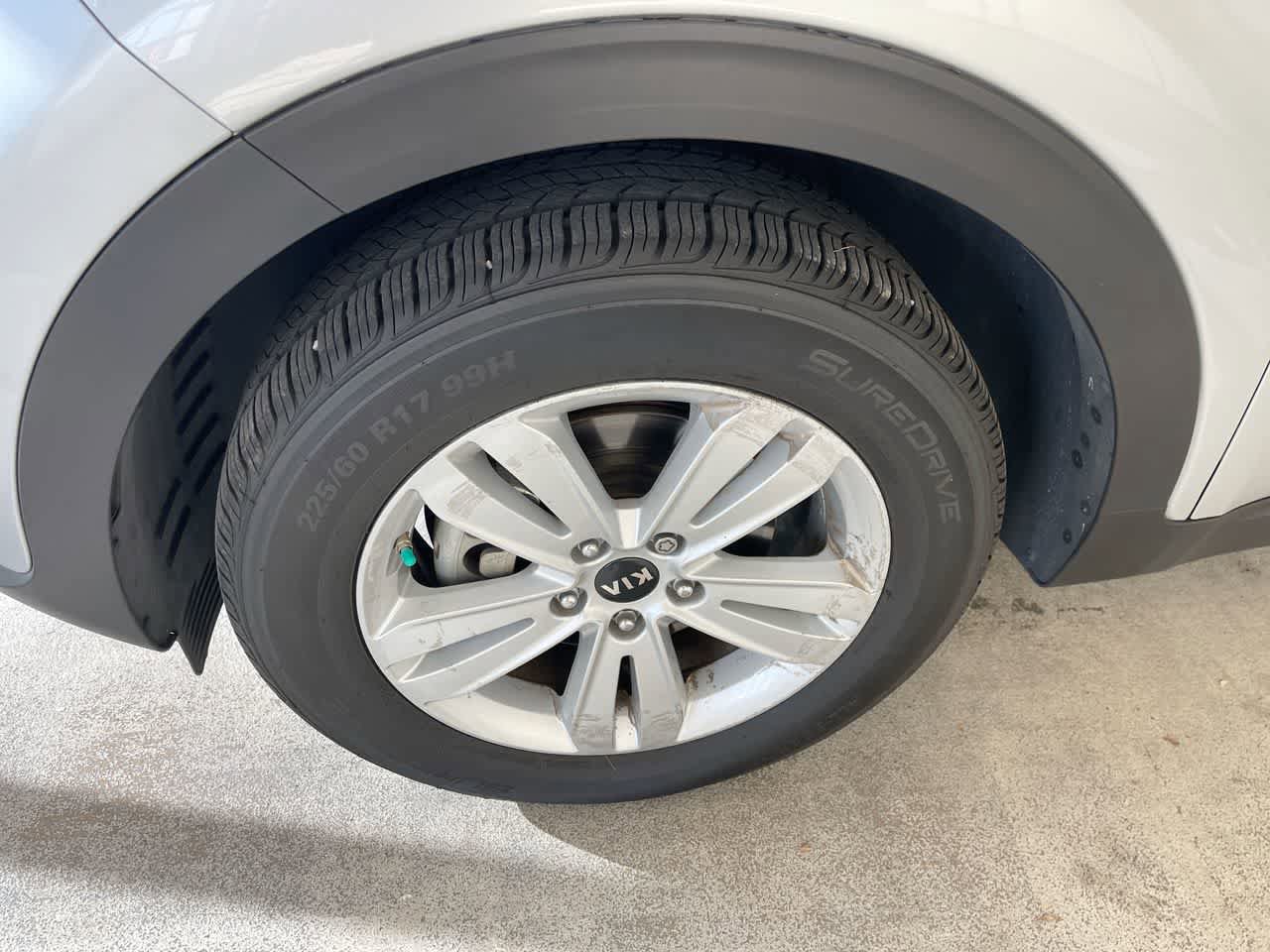 Used 2017 Kia Sportage LX AWD/4WD image 10