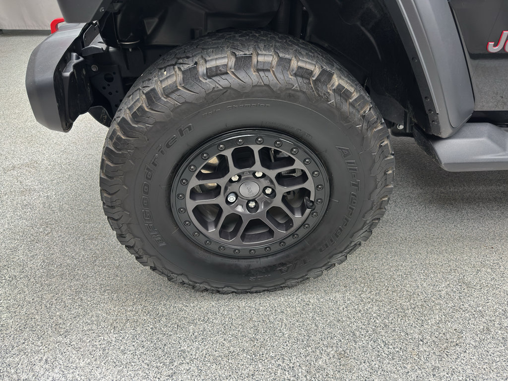 Used 2021 Jeep Wrangler Unlimited Rubicon w/ Xtreme Recon 35" Tire Package AWD/4WD image 7