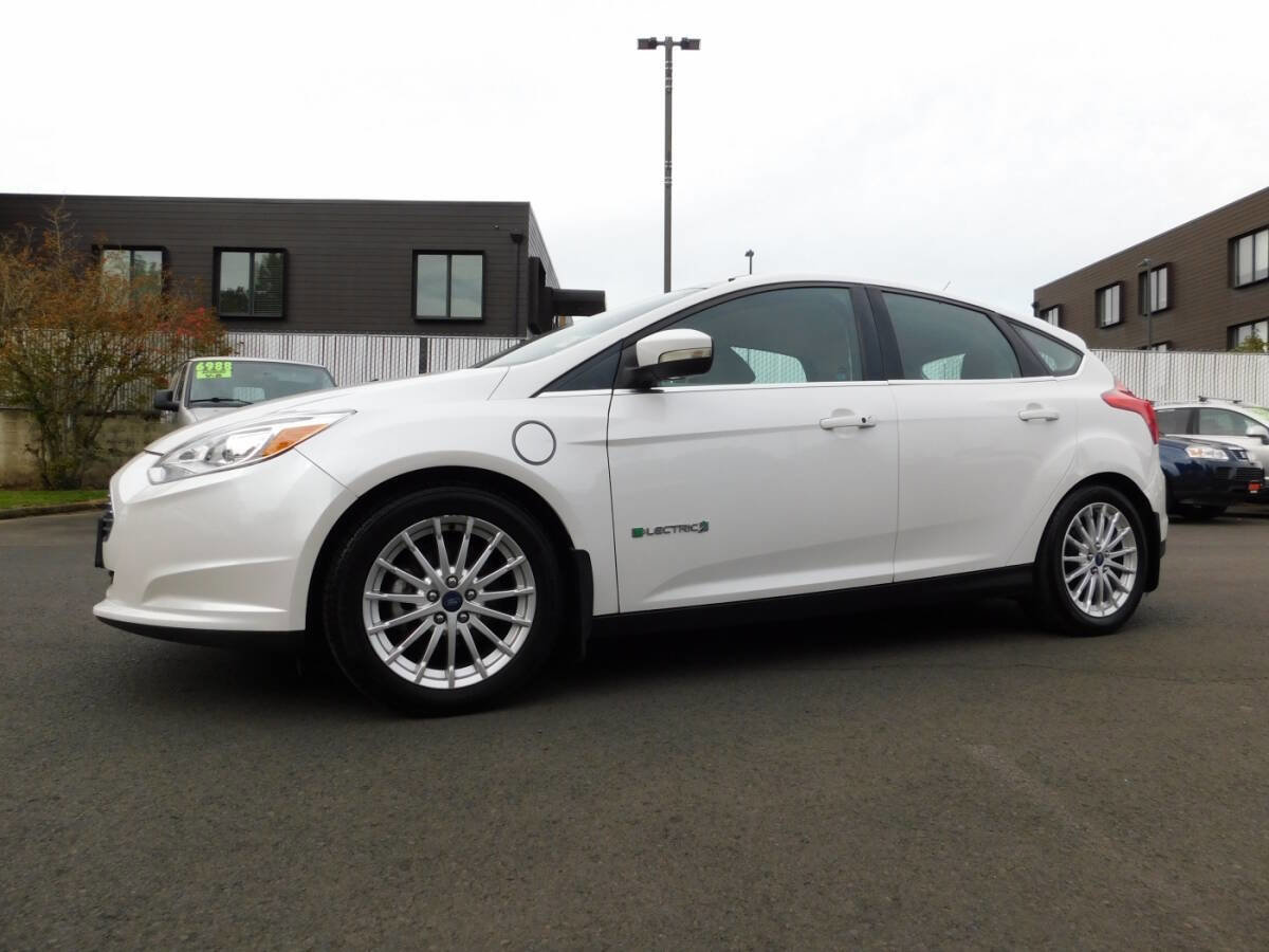 Used 2013 Ford Focus Electric Hatchback w/ Exterior Protection Pkg image 4