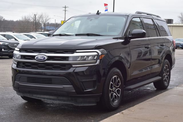 Used 2024 Ford Expedition XLT AWD/4WD image 12