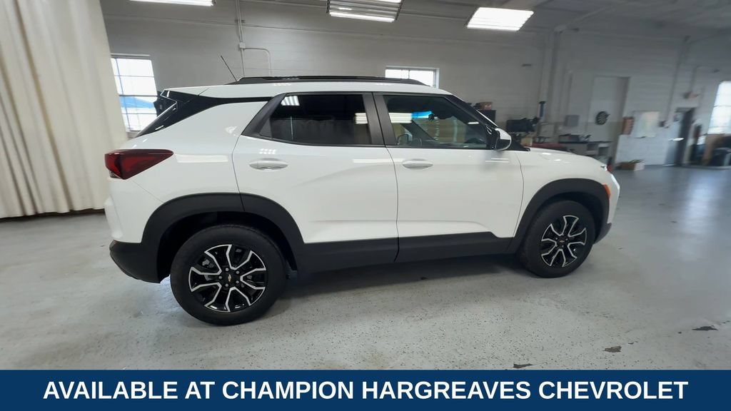 Certified 2023 Chevrolet TrailBlazer ACTIV AWD/4WD image 11