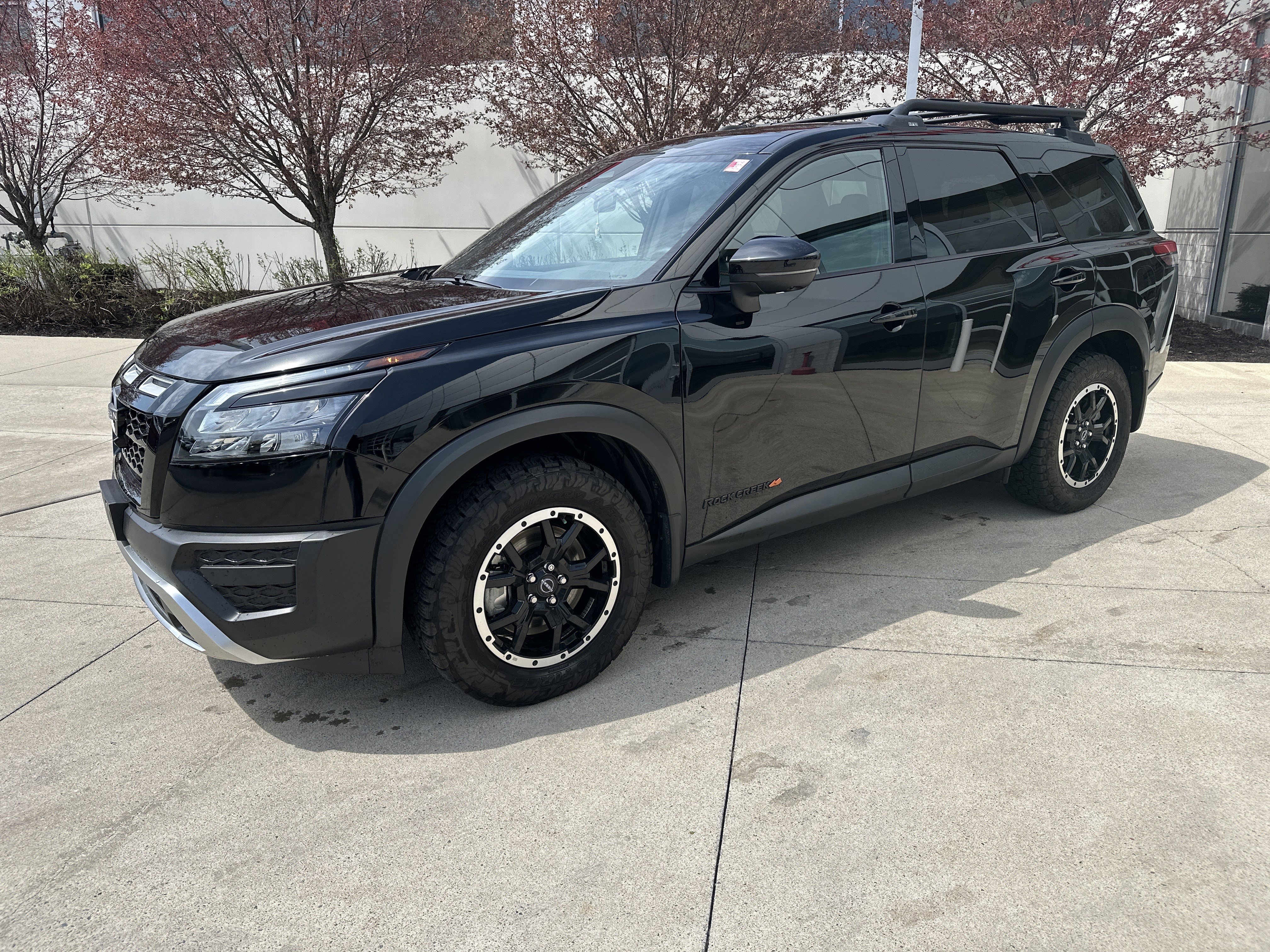Used 2024 Nissan Pathfinder Rock Creek image 3