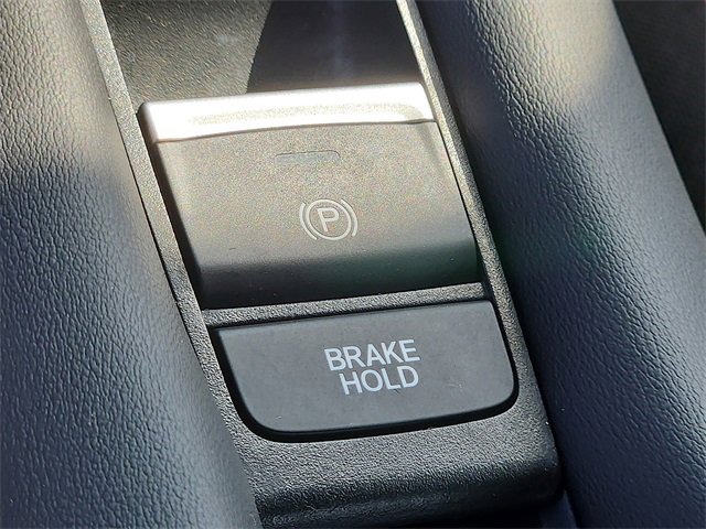 Used 2025 Honda HR-V Sport image 26