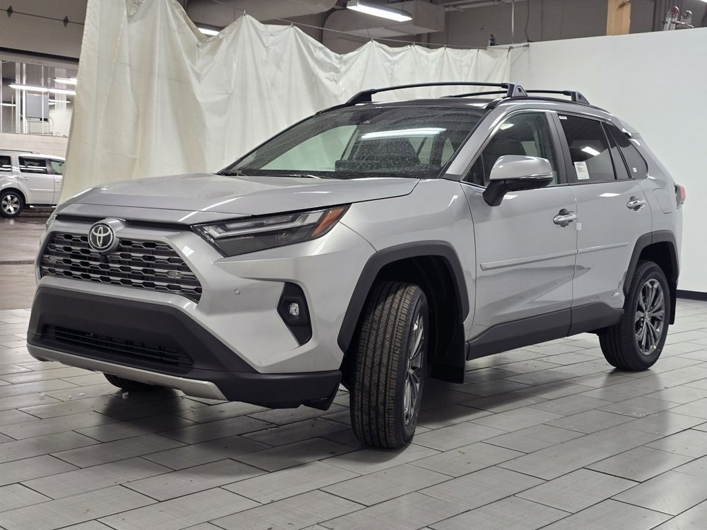 New 2025 Toyota RAV4 Limited image 15
