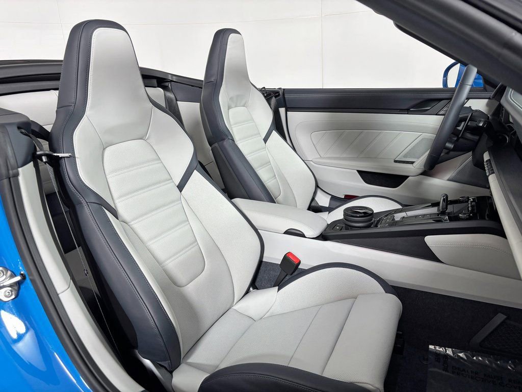 New 2026 Porsche 911 Carrera GTS RWD image 40