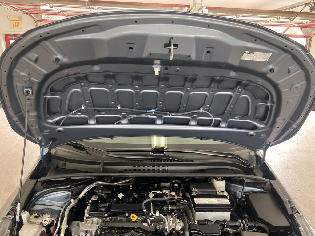 Used 2024 Toyota Corolla SE w/ SE Convenience Package FWD image 24