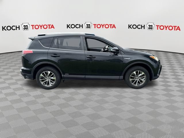 Used 2016 Toyota RAV4 XLE AWD/4WD image 9