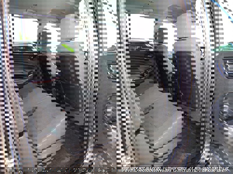 Used 2015 GMC Yukon XL SLE w/ Convenience Package image 26