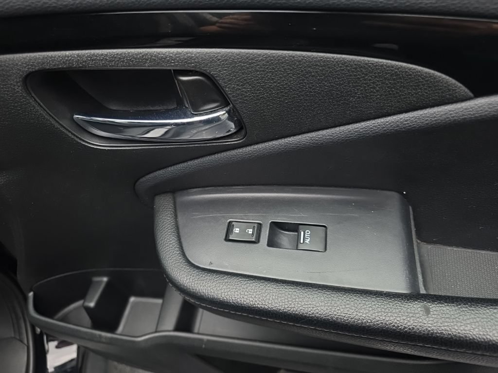 Used 2019 Honda Pilot Touring image 43