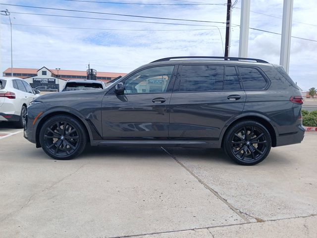 New 2026 BMW X7 M60i image 6