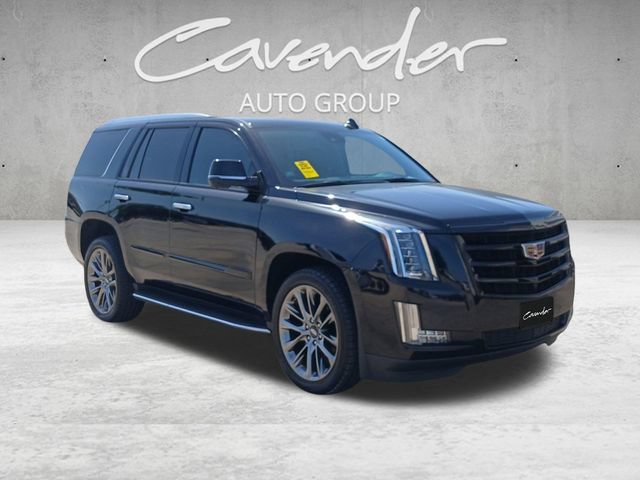 Used 2020 Cadillac Escalade Luxury w/ Escalade Sport Edition AWD/4WD image 2