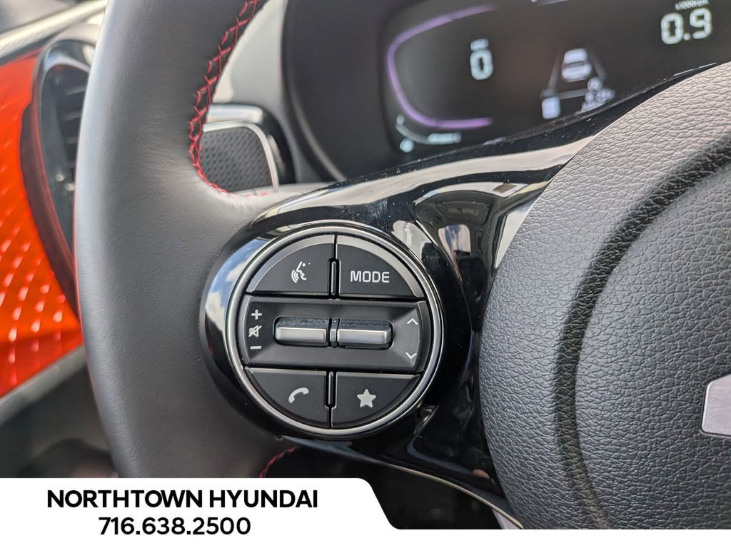 Used 2023 Kia Soul GT-Line image 30