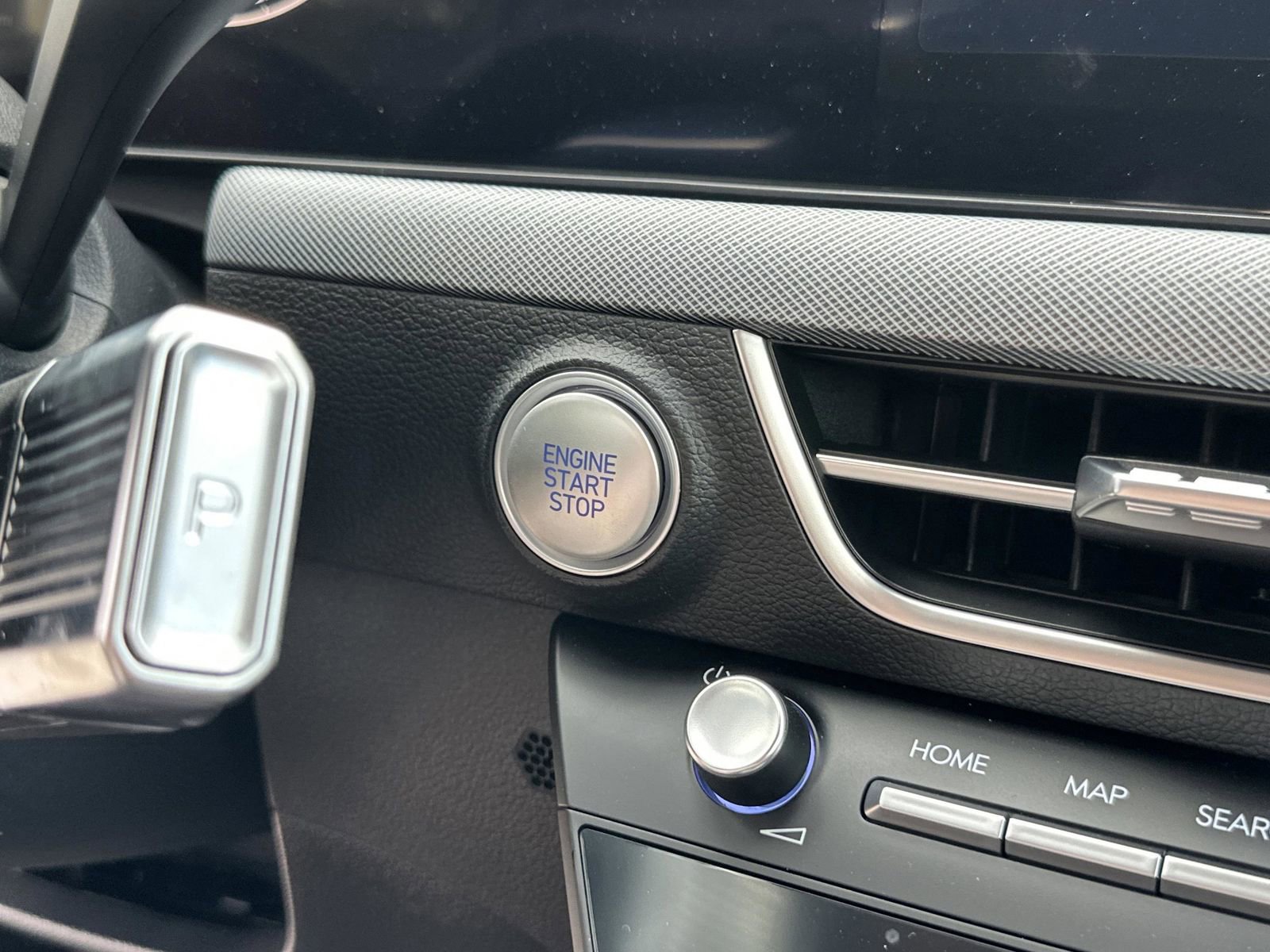 New 2025 Hyundai Sonata SEL image 27