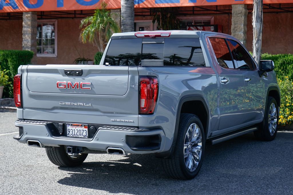 Used 2024 GMC Sierra 1500 Denali w/ Denali Reserve Package AWD/4WD image 11