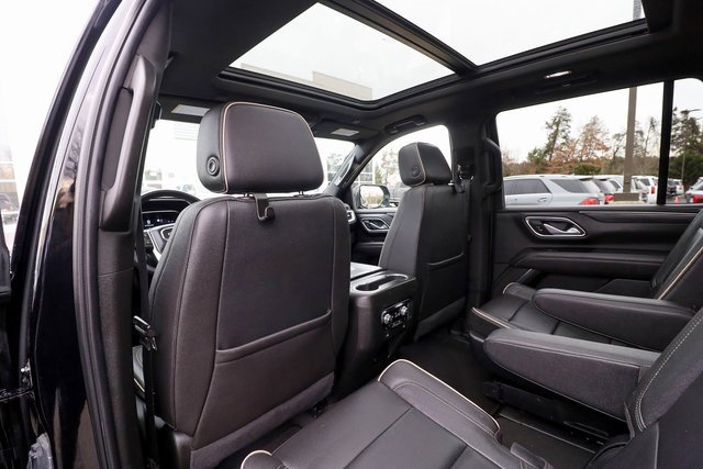 Used 2022 GMC Yukon SLT w/ SLT Premium Package image 56