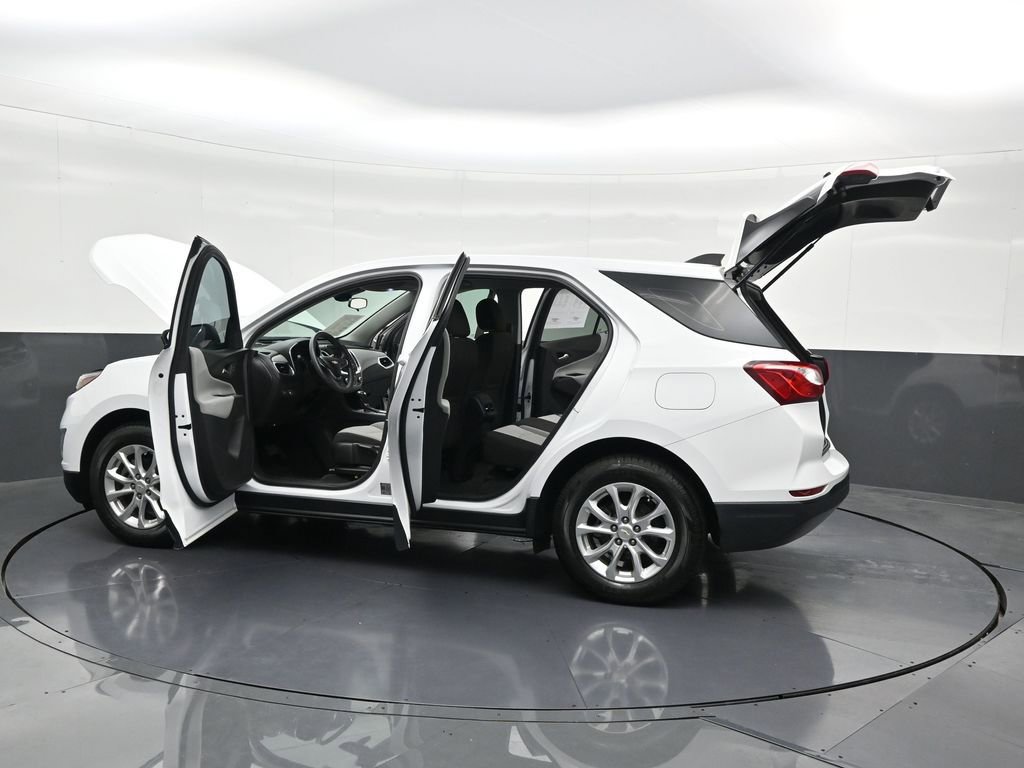 Used 2020 Chevrolet Equinox LS image 40