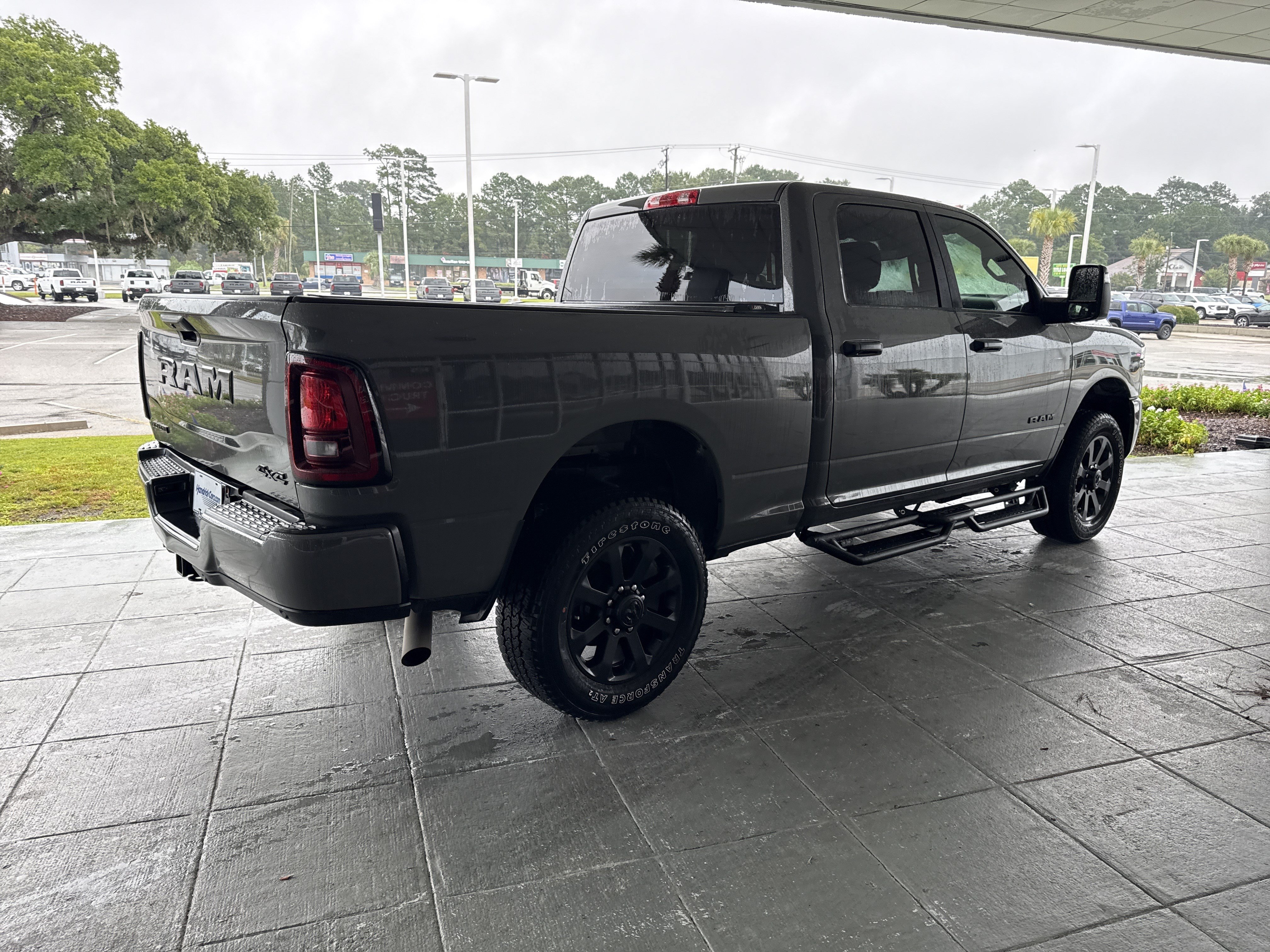 Used 2026 RAM 2500 Big Horn AWD/4WD image 9