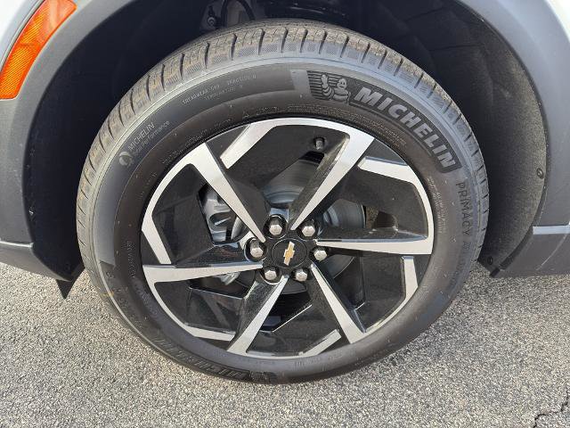 New 2026 Chevrolet Equinox EV LT w/ Comfort Package image 9