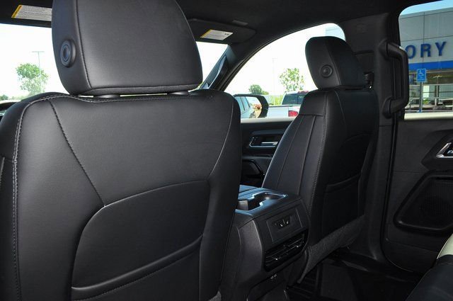 New 2025 Chevrolet Silverado EV LT AWD/4WD image 12