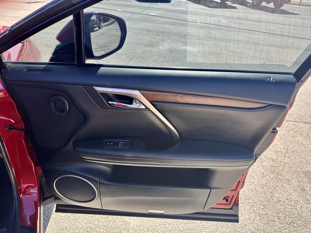 Used 2021 Lexus RX 350L FWD w/ Premium Package image 31