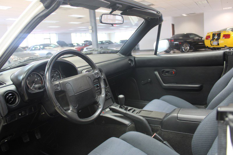 Used 1990 MAZDA MX-5 Miata image 28