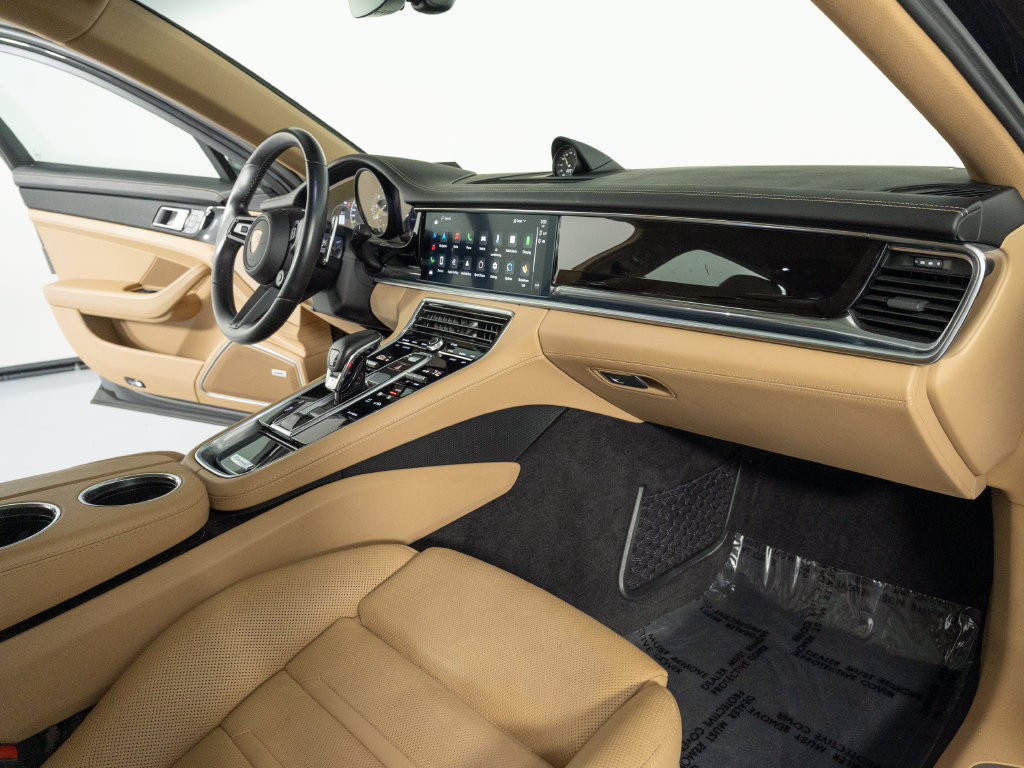 Certified 2023 Porsche Panamera 4S AWD/4WD image 33